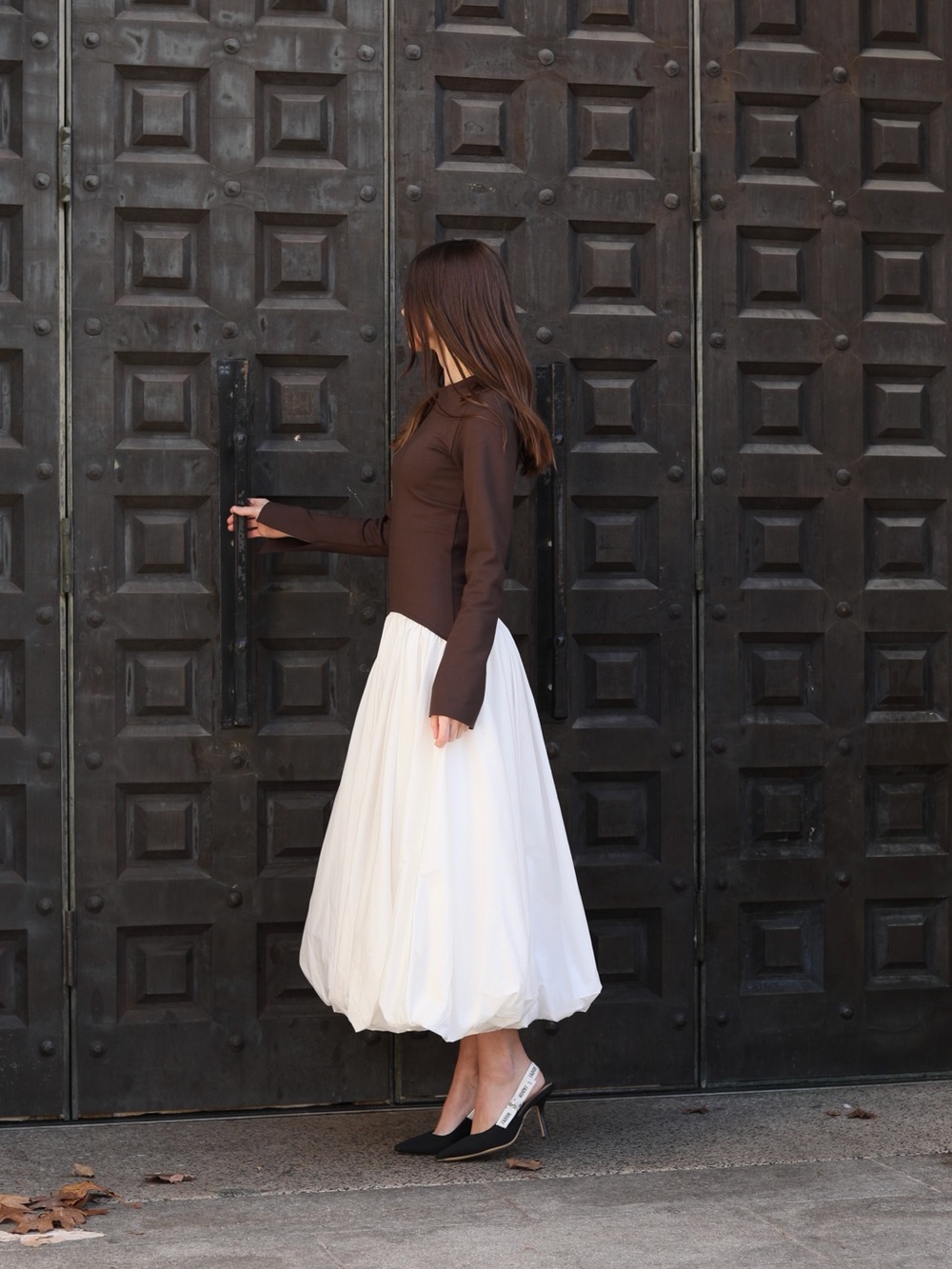Others Follow Brown Long-Sleeve Top with White Midi Bubble Skirt